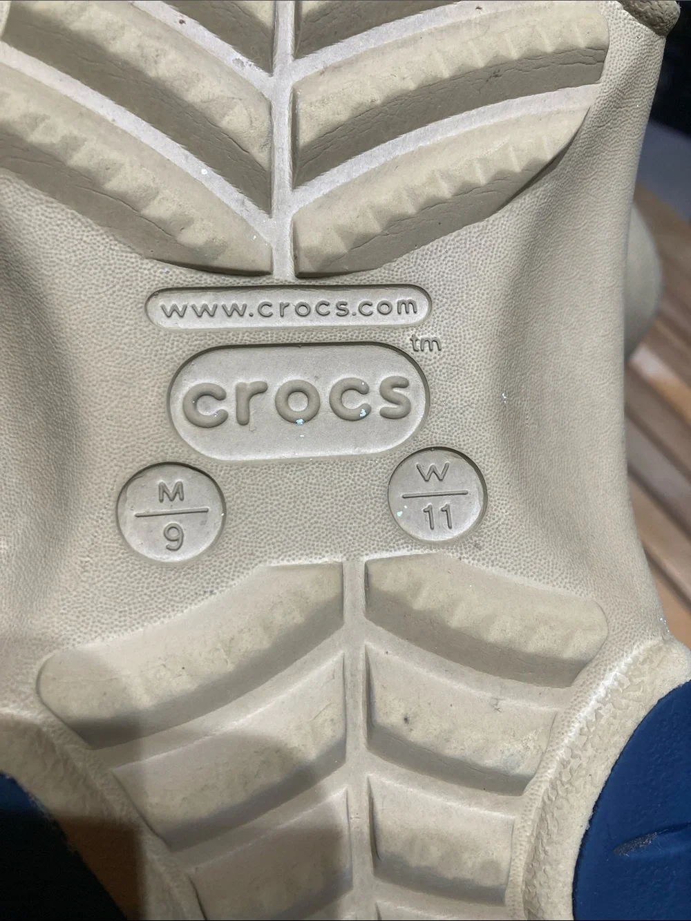 Crocs Classic All Terrain Clog Tan / Brown unisex M9/W 11 Rugged Sport Clog